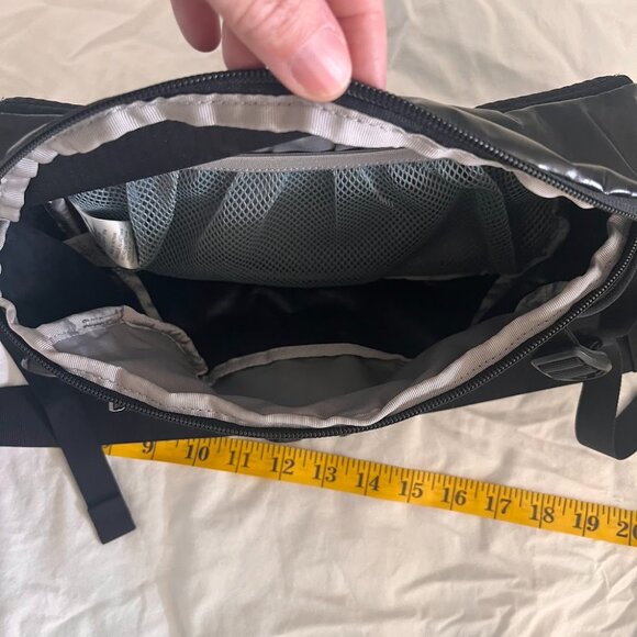 Patagonia Black Hole Waist Pack 5L liter - Picture 3 of 3